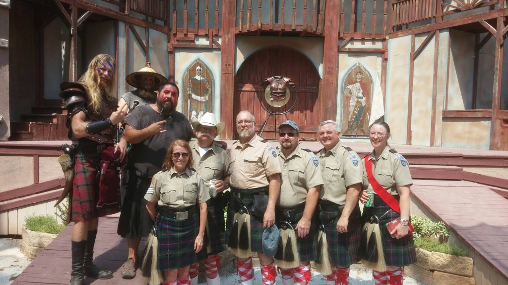 Cu Dubh at Ren Fest